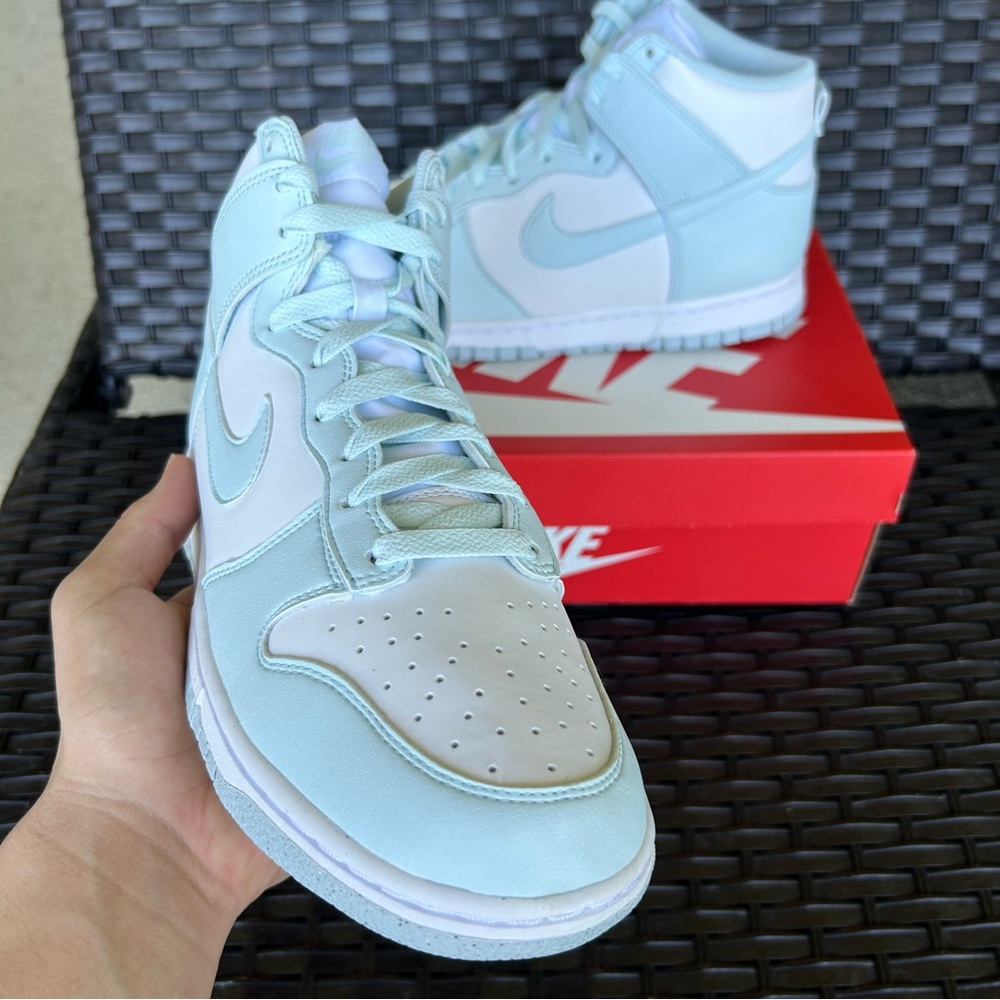 NIKE DUNK NEXT NATURE HIGH GLACIER BLUE - WOMENS 10 / MENS 8.5 - Picture 2 of 5